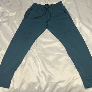 AE joggers